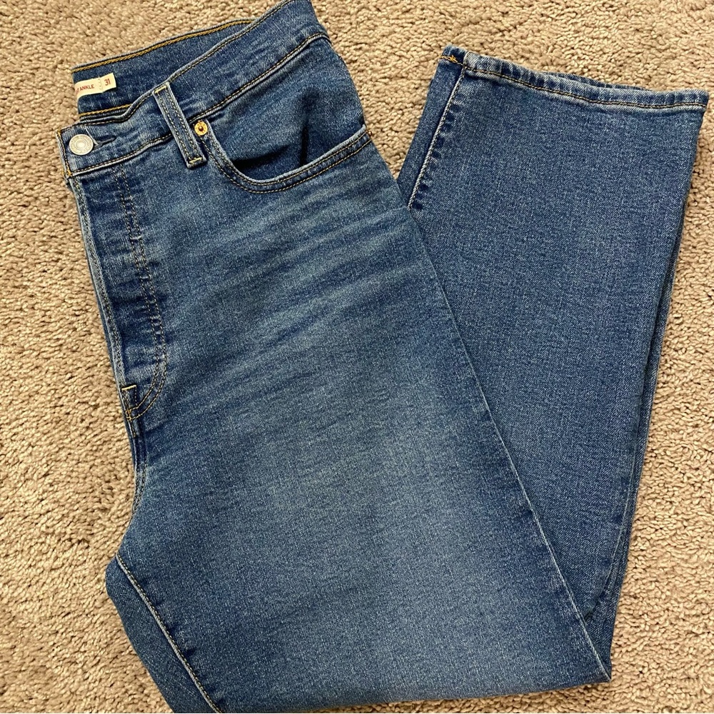 Levi’s Ribcage Straight Ankle 31